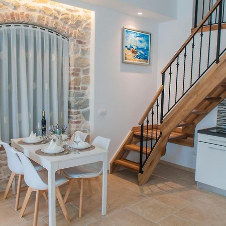 Bazzar Apartments Trogir Exterior foto