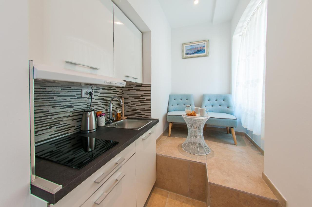 Bazzar Apartments Trogir Exterior foto