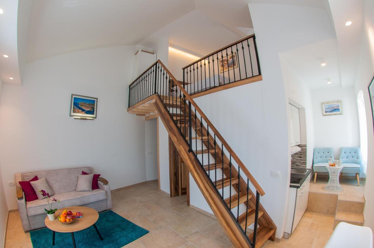 Bazzar Apartments Trogir Exterior foto